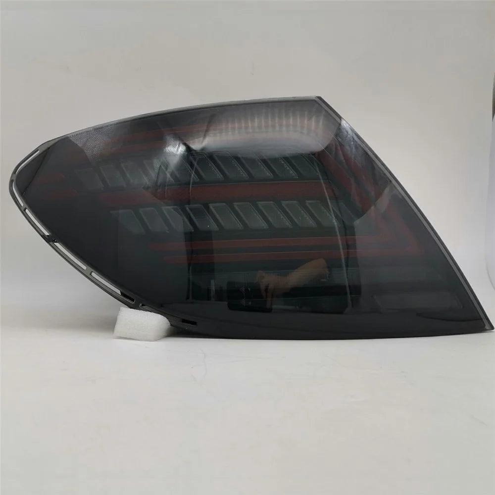 WINAUTO MCT188AS 2PCS LED Taillight Car Tail Lamp for W204 Grade C C180 C200 C260 C300 2007-2014 - Red - 7