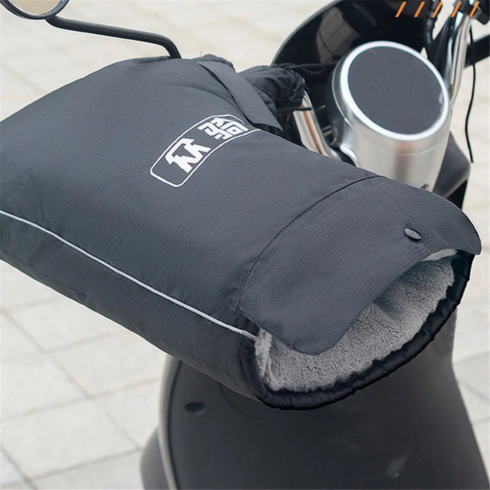 WUPP CS-1506A2 1 Pair Motorcycle Handle Gloves Winter Electric Bicycle Warm Handlebar Cover, Small Opening - 5