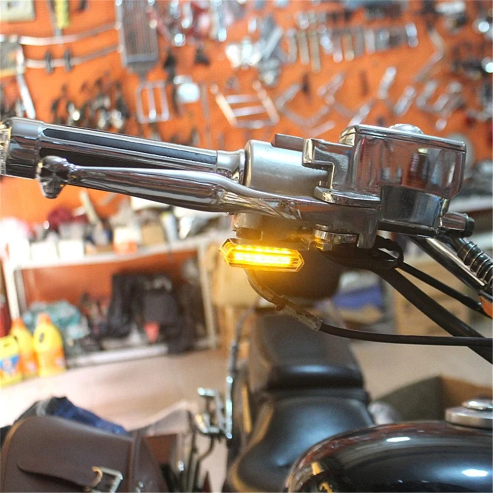 2Pcs Universal Motorcycle Flowing Water Turn Signal LED Light Brake Clutch Lever Flashing Lamp for Honda Yamaha Kawasaki Suzuki - Black - 3