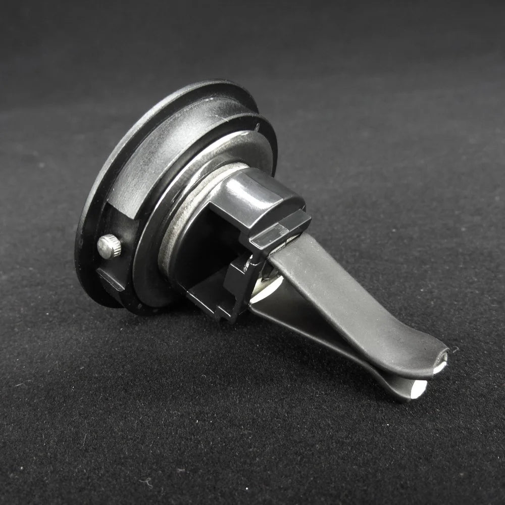 Luminous Mini Car Air Vent Clip-on Round Quartz Clock Car Interior Decoration - Black - 5