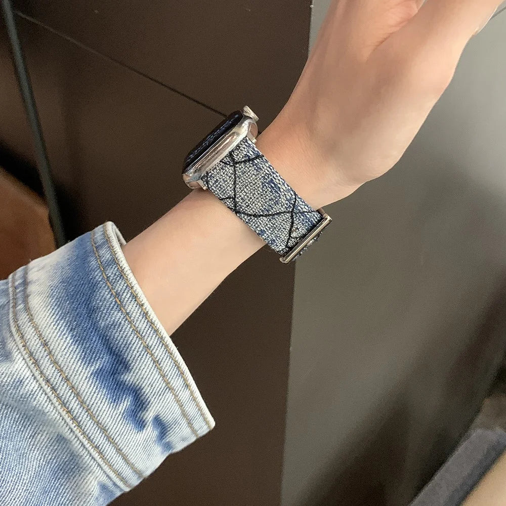 For Apple Watch Series 11 10 42mm / 9 8 7 41mm / SE3 SE2 SE 6 5 4 40mm / 3 2 1 38mm Replacement Strap Denim Watch Band - Dark Blue - 4