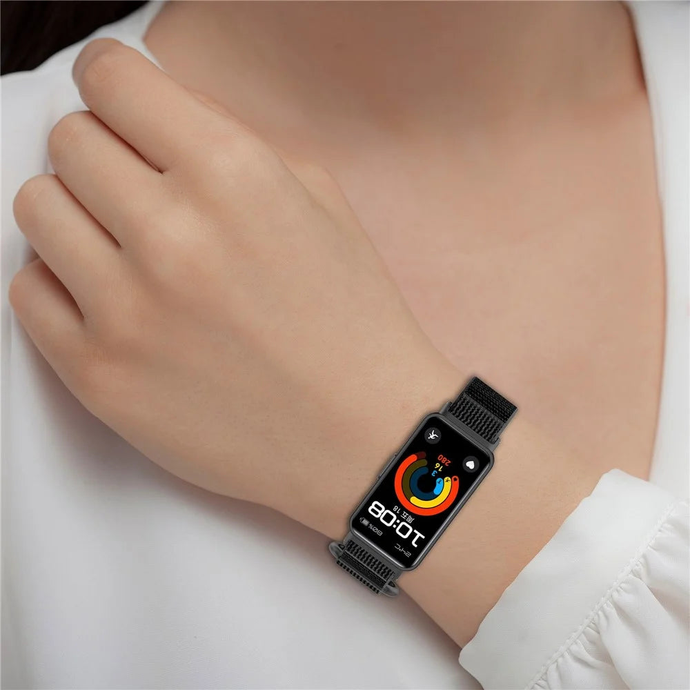 For Huawei Band 10 / Band 10 NFC / Band 9 / Band 9 NFC / Band 8 / Band 8 NFC Strap Nylon Sport Loop Watch Bands - Black+Grey - 6