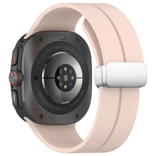 For Samsung Galaxy Watch Ultra2 47mm / Watch Ultra (2025) 47mm / Watch Ultra 47mm Silicone Smartwatch Band Wrist Strap with Silver Magnetic Folding Buckle - Pink - 1
