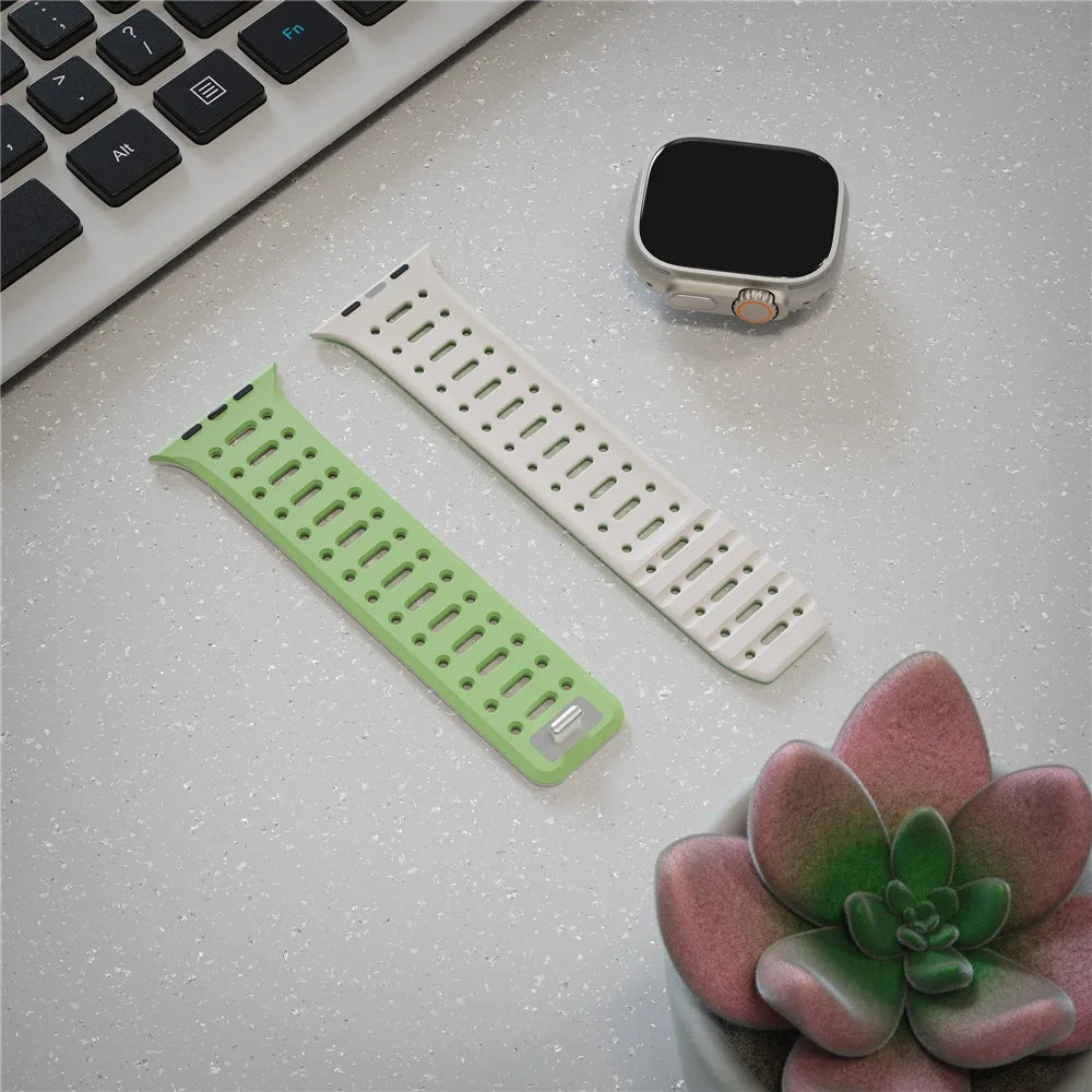 For Apple Watch Series 11 10 42mm / 9 8 7 41mm / SE3 SE2 SE 6 5 4 40mm / 3 2 1 38mm Magnetic Silicone Sport Band - Mint Green  /  Starlight - 3