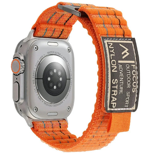 For Apple Watch Ultra 3 2 1 49mm / Series 11 10 46mm / 9 8 7 45mm / SE3 SE2 SE 6 5 4 44mm / 3 2 1 42mm Nylon Loop Watch Strap - Orange - 1