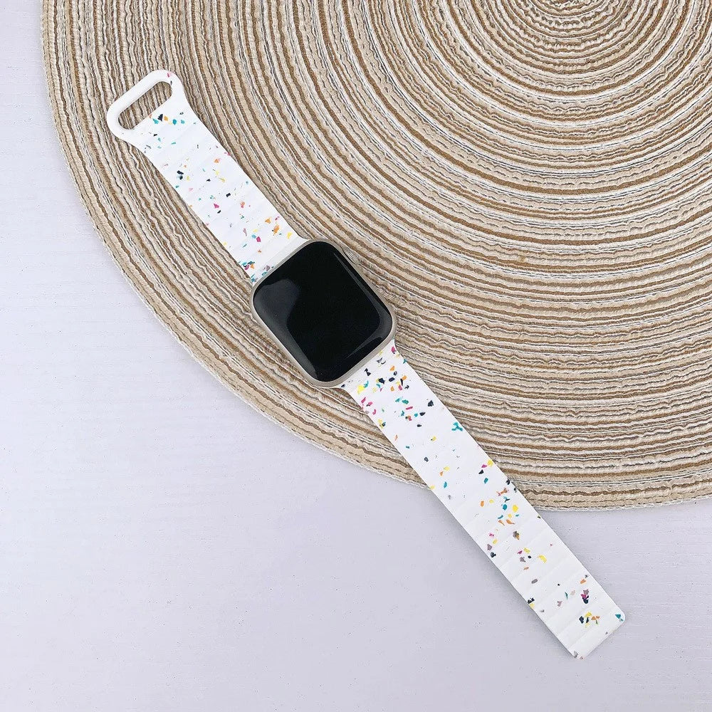 Magnetic Silicone Strap for Apple Watch Series 11 10 42mm / 9 8 7 41mm / SE3 SE2 SE 6 5 4 40mm / 3 2 1 38mm - White - 5