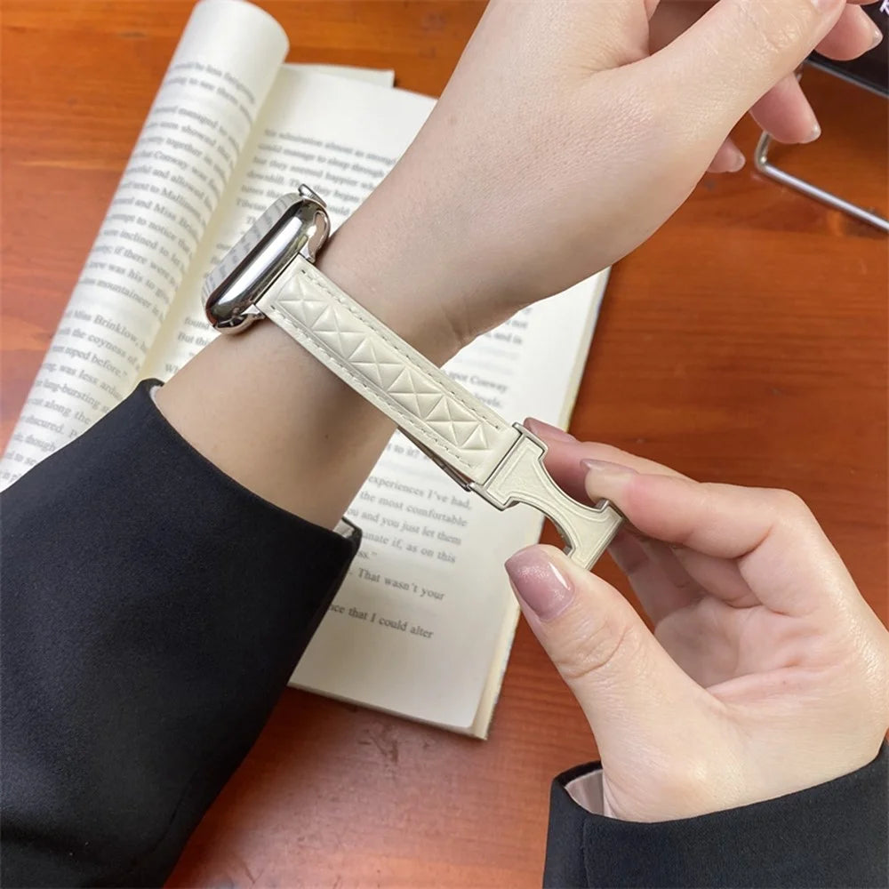 Genuine Leather Watch Band For Apple Watch Series 11 10 42mm / 9 8 7 41mm / SE3 SE2 SE 6 5 4 40mm / 3 2 1 38mm Strap with Magnetic Double C Buckle - Beige - 4