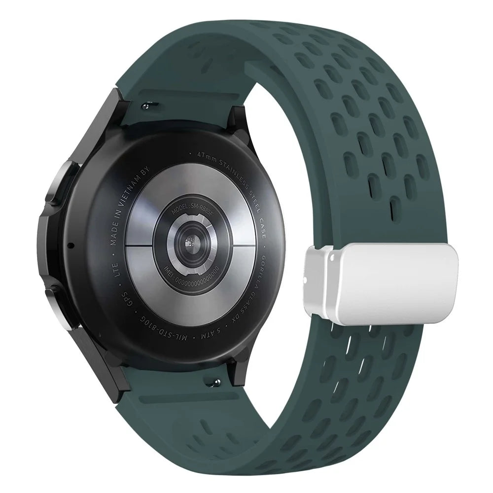 Silicone Strap for Samsung Galaxy Watch7 / Watch6 / Watch 5 44mm 40mm Wrist Strap with Silver Magnetic Buckle - Midnight Green - 1
