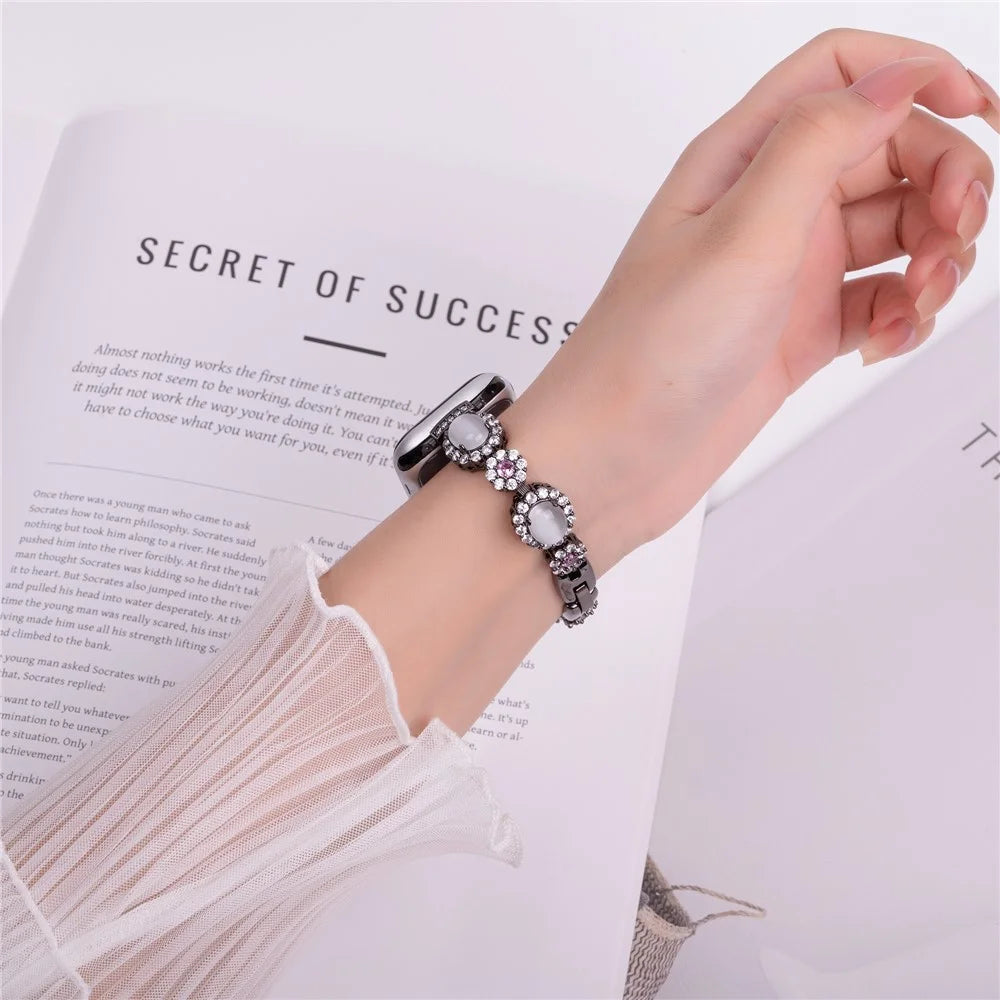Watch Band For Apple Watch Ultra 3 2 1 49mm / Series 11 10 46mm / 9 8 7 45mm / SE3 SE2 SE 6 5 4 44mm / 3 2 1 42mm Gemstone Design Metal Strap - Black - 4