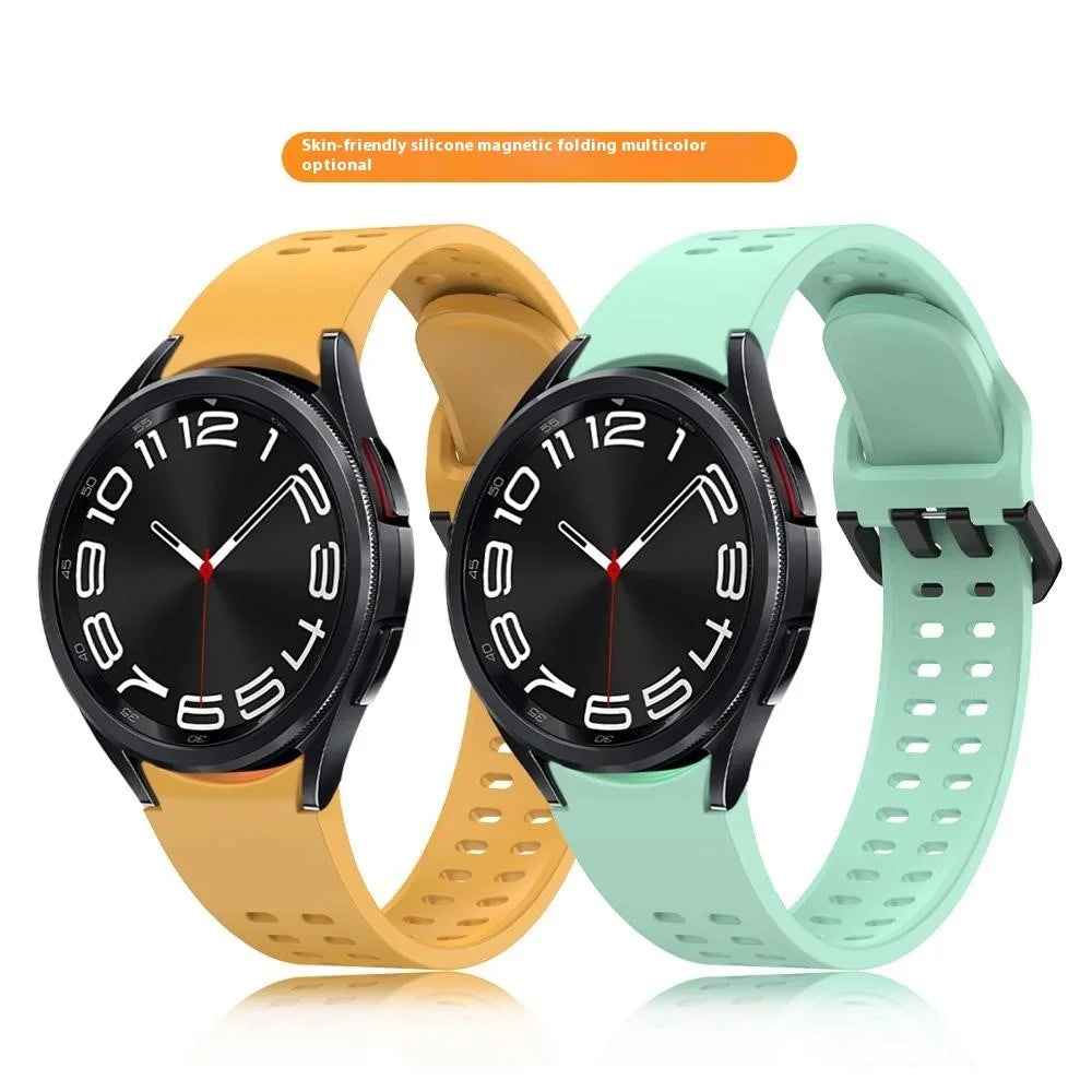 For Samsung Galaxy Watch7  /  Watch6  /  Watch 5 44mm 40mm Silicone Watch Band Double Hole Button Strap - White - 4