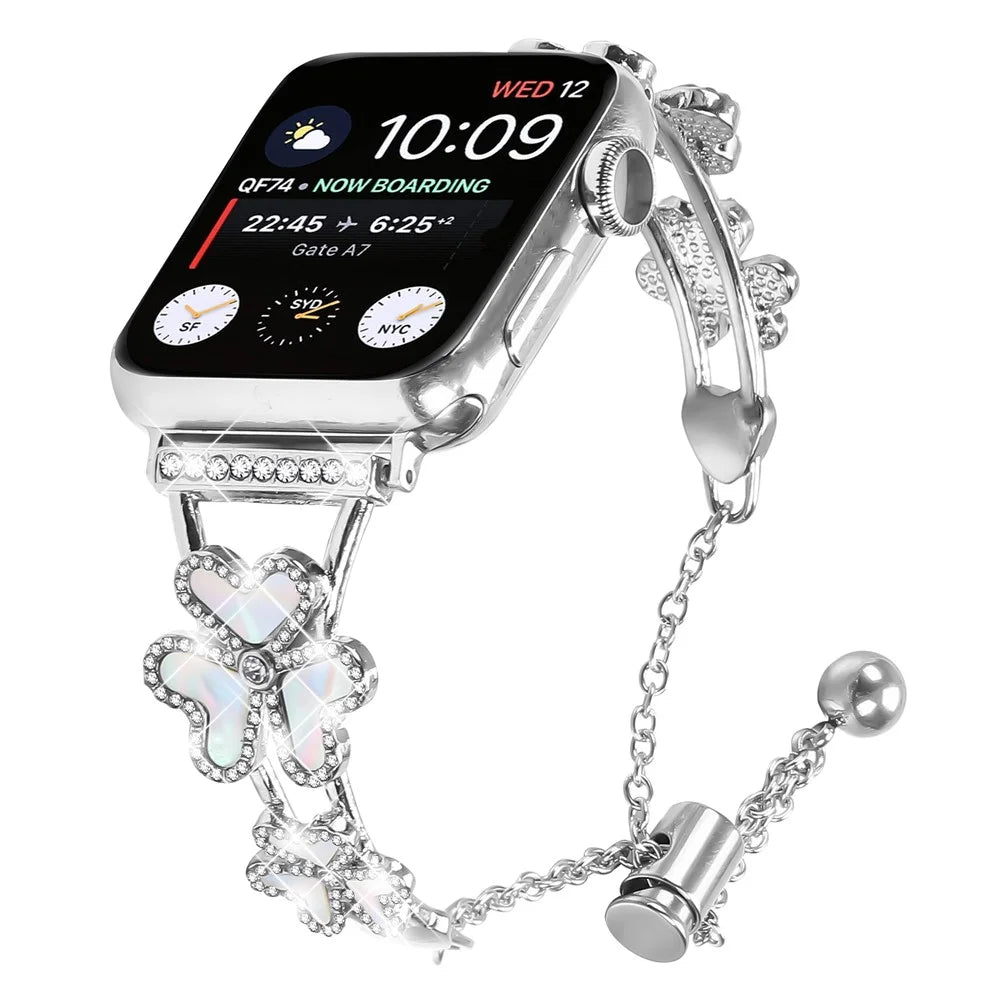 Metal Band For Apple Watch Ultra 3 2 1 49mm / Series 11 10 46mm / 9 8 7 45mm / SE3 SE2 SE 6 5 4 44mm / 3 2 1 42mm Heart Clover Decor Watch Strap - Silver - 2