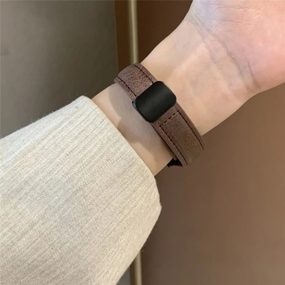 Cartoon Dog Design Strap for Apple Watch Series 11 10 42mm / 9 8 7 41mm / SE3 SE2 SE 6 5 4 40mm / 3 2 1 38mm Watch Band - Dark Brown - 5