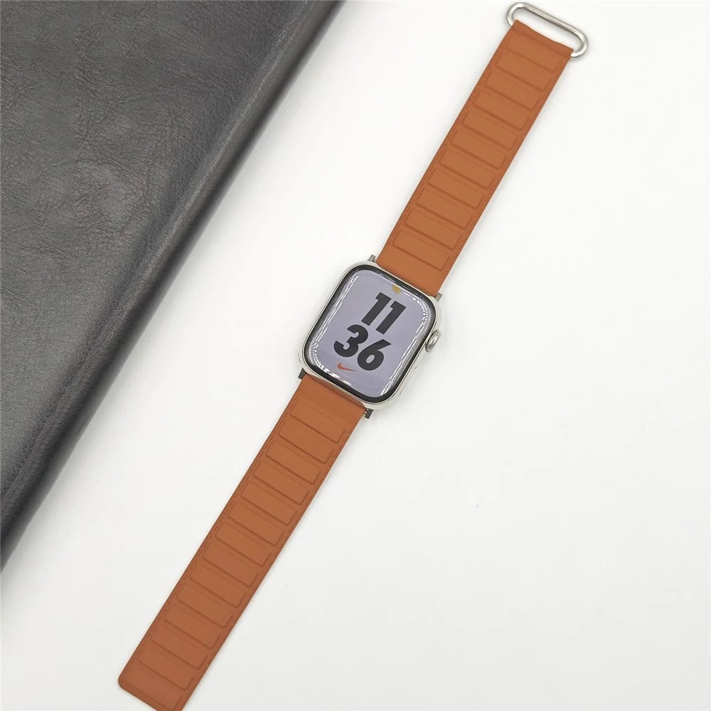 Silicone Strap for Apple Watch Series 11 10 42mm / 9 8 7 41mm / SE3 SE2 SE 6 5 4 40mm / 3 2 1 38mm Magnetic Reverse Buckle Watch Band - Brown - 3
