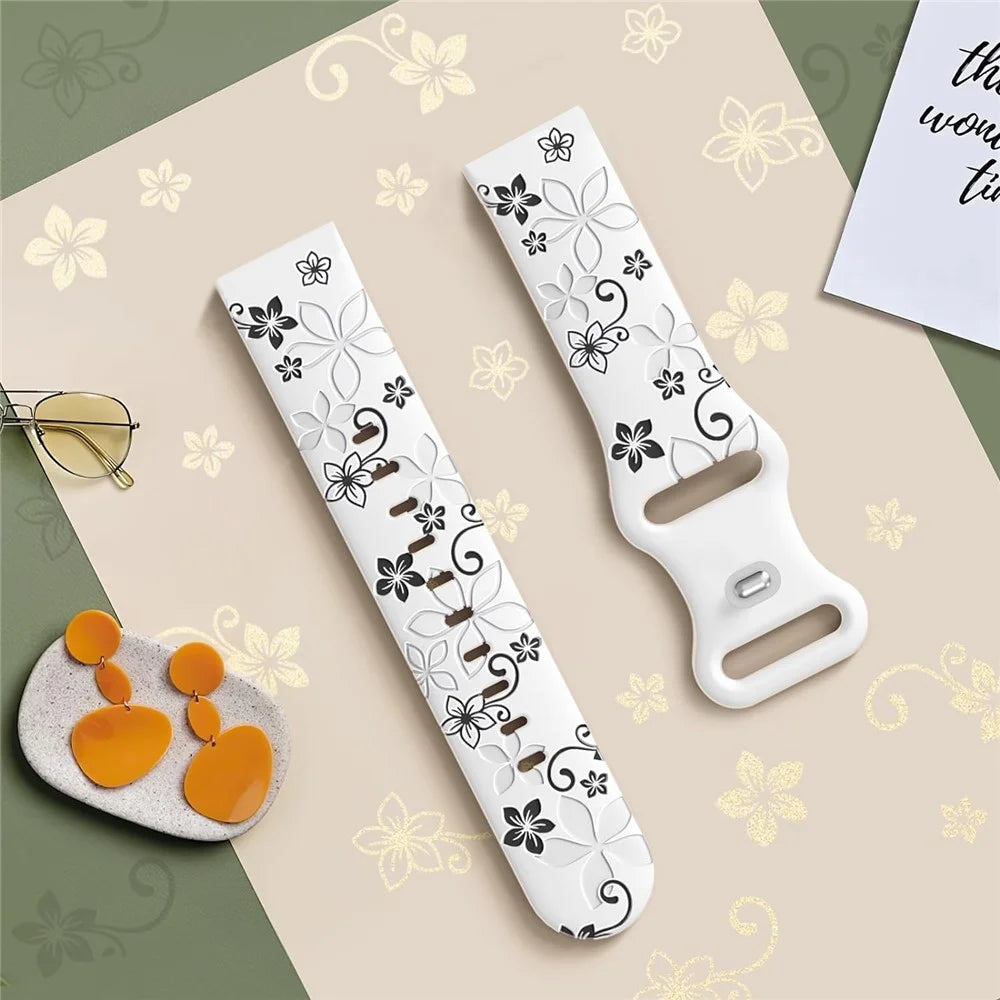 20mm Engraved Flower Silicone Strap For Samsung Galaxy Watch6 Classic 47mm  /  43mm  /  Watch6 44mm  /  40mm Dual Color Watch Band - White  /  Black - 3