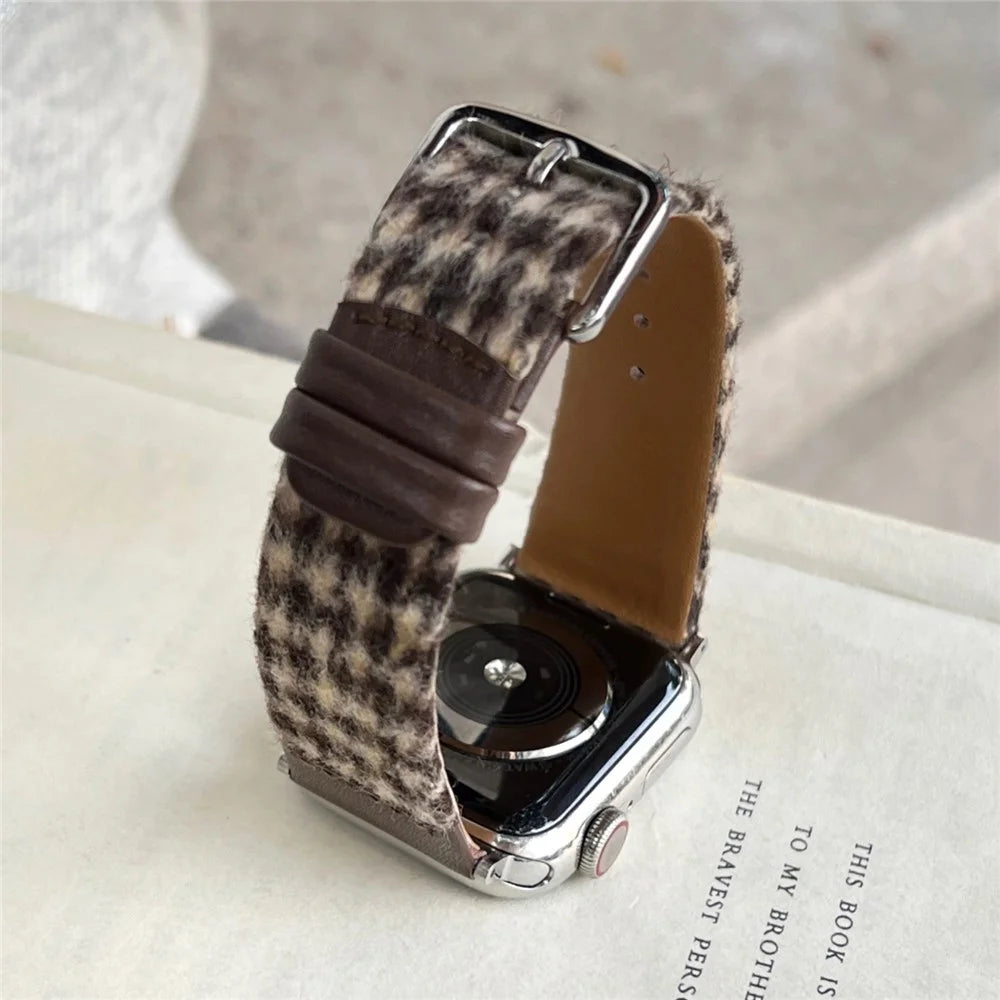 Woolen Fabric Leather Strap for Apple Watch Series 11 10 42mm / 9 8 7 41mm / SE3 SE2 SE 6 5 4 40mm / 3 2 1 38mm Watch Band - Wine Red - 6