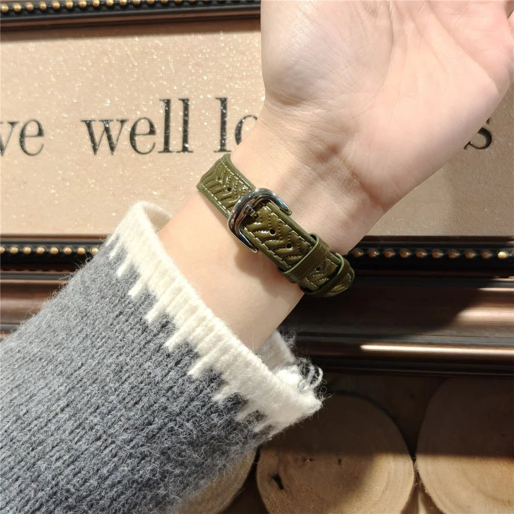 22mm Watch Band For Huawei Watch GT 5 Pro 46mm  /  GT 5 46mm  /  GT 4 46mm  /  Watch 4 Heart Pattern Embossed Genuine Leather Strap - Green - 3
