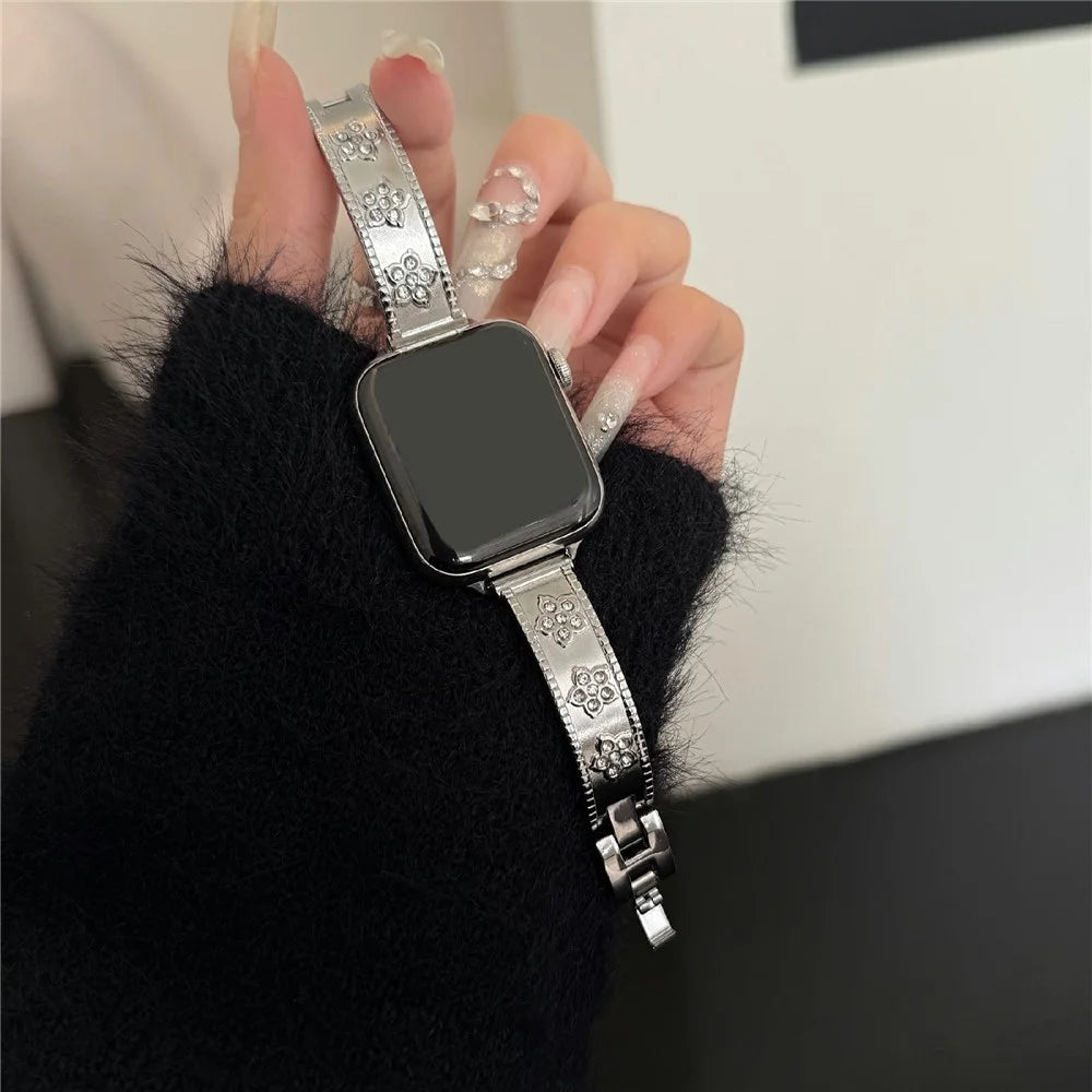 Metal Watch Strap for Apple Watch Series 11 10 42mm / 9 8 7 41mm / SE3 SE2 SE 6 5 4 40mm / 3 2 1 38mm Flower Rhinestone Decor Bracelet Band - Silver - 4