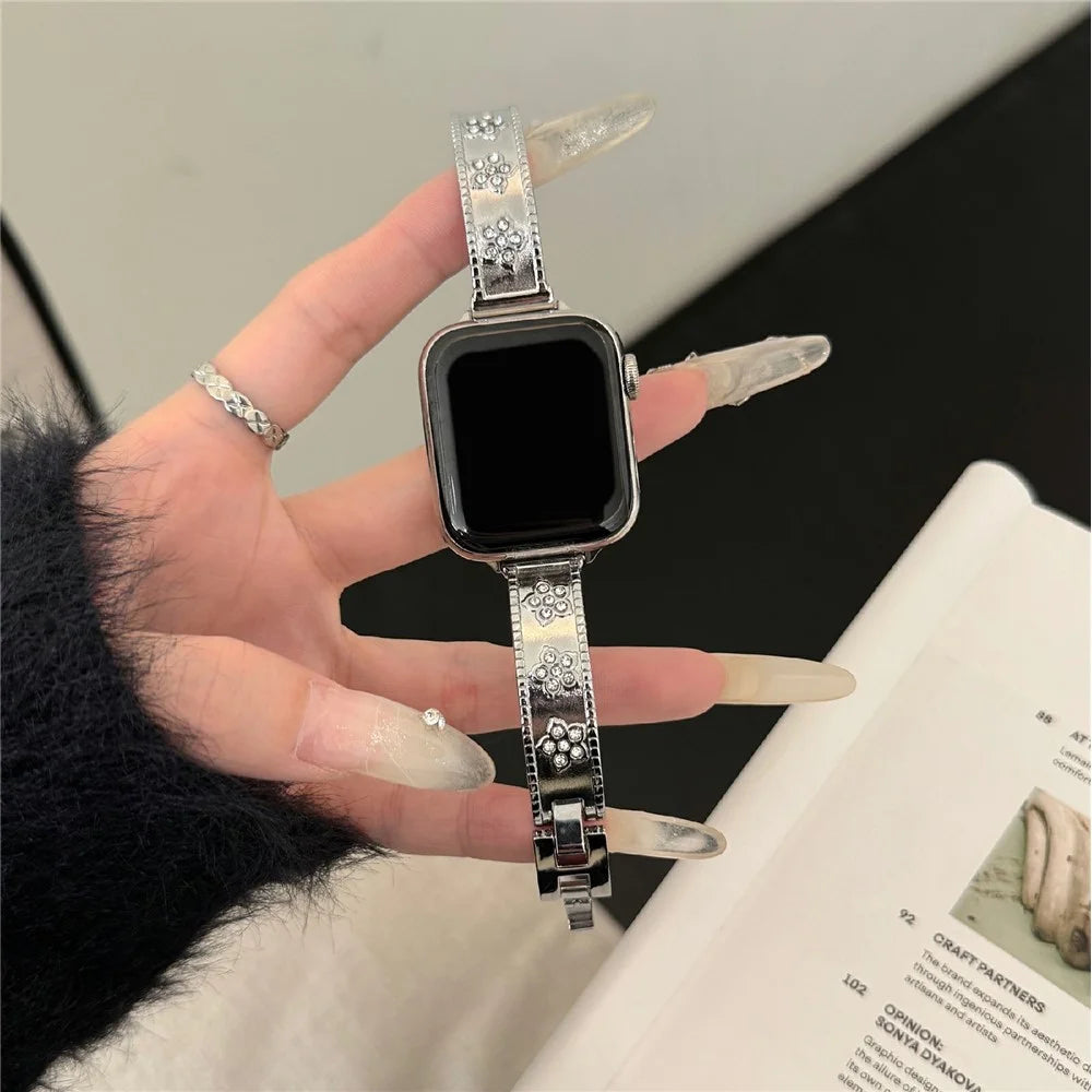 Metal Watch Strap for Apple Watch Ultra 3 2 1 49mm / Series 11 10 46mm / 9 8 7 45mm / SE3 SE2 SE 6 5 4 44mm / 3 2 1 42mm Flower Rhinestone Decor Bracelet Band - Silver - 5
