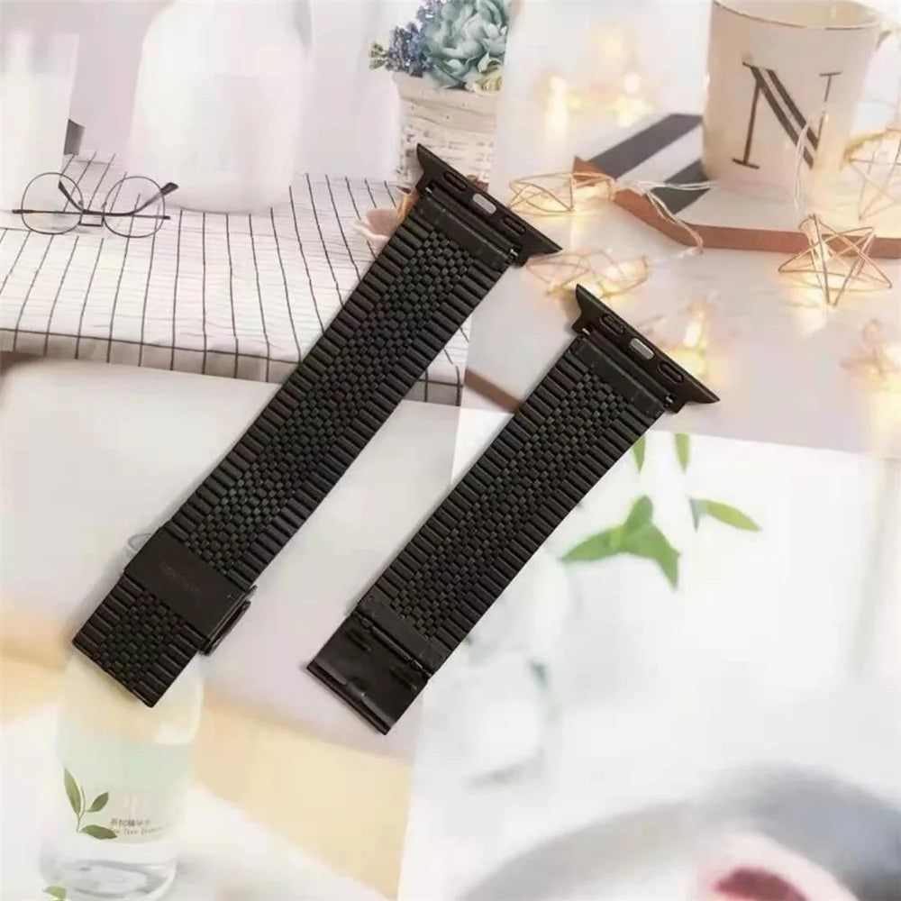 Buckle Design Stainless Steel Smart Watch Strap Replacement for Apple Watch Ultra 3 2 1 49mm / Series 11 10 46mm / 9 8 7 45mm / SE3 SE2 SE 6 5 4 44mm / 3 2 1 42mm - Black - 2