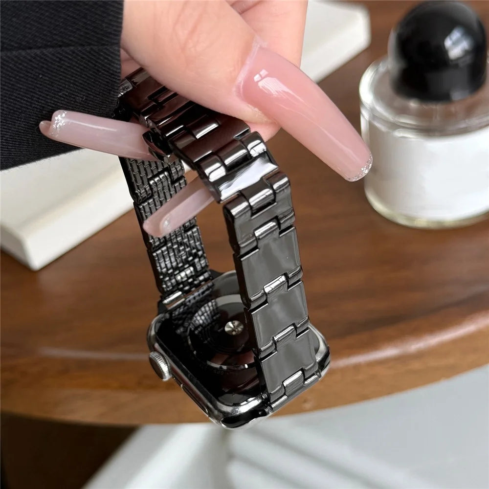 Watch Band For Apple Watch Ultra 3 2 1 49mm / Series 11 10 46mm / 9 8 7 45mm / SE3 SE2 SE 6 5 4 44mm / 3 2 1 42mm Mirror Finish Zinc Alloy Strap - Black - 6