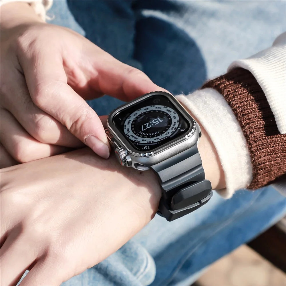Fluorubber Band For Apple Watch Ultra 3 2 1 49mm / Series 11 10 46mm / 9 8 7 45mm / SE3 SE2 SE 6 5 4 44mm / 3 2 1 42mm Watch Straps - Black  /   Silver Buckle - 5