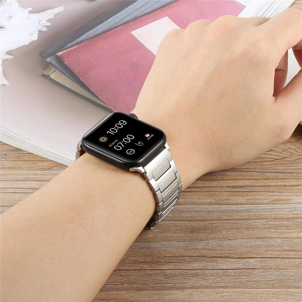 Watch Band For Apple Watch Series 11 10 42mm / 9 8 7 41mm / SE3 SE2 SE 6 5 4 40mm / 3 2 1 38mm Magnetic Foldable Buckle Metal Strap - Black - 5