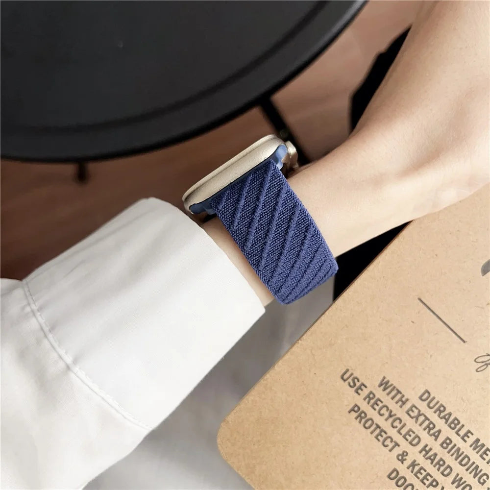 Watch Band for Apple Watch Ultra 3 2 1 49mm / Series 11 10 46mm / 9 8 7 45mm / SE3 SE2 SE 6 5 4 44mm / 3 2 1 42mm Diagonal Stripes Adjustable Nylon Strap - Blue - 4