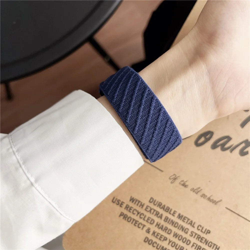 Watch Band for Apple Watch Ultra 3 2 1 49mm / Series 11 10 46mm / 9 8 7 45mm / SE3 SE2 SE 6 5 4 44mm / 3 2 1 42mm Diagonal Stripes Adjustable Nylon Strap - Blue - 5