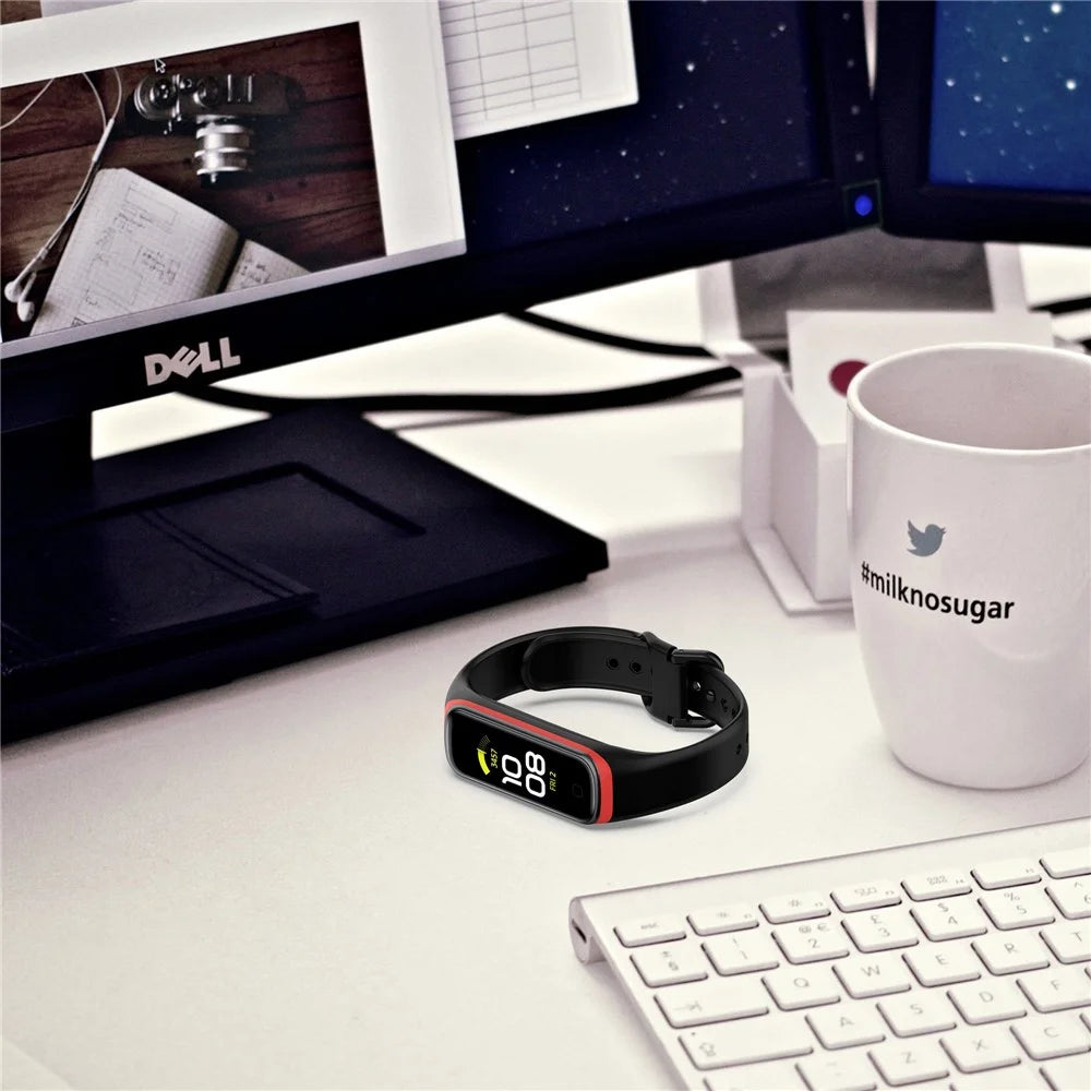 Bi-color Silicone Watch Band Replacement Strap for Samsung Galaxy Fit2 SM-R220 - Black/White - 6