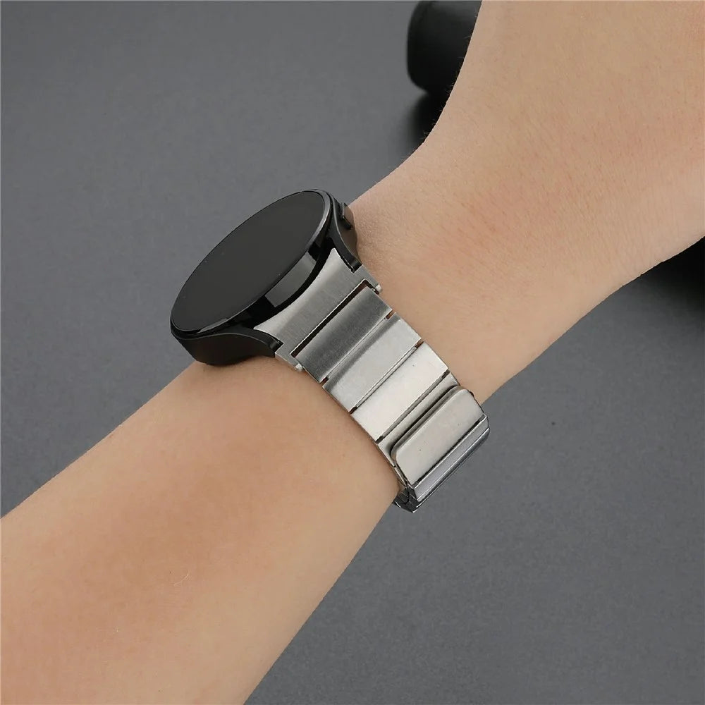 Strap for Apple Watch Series 11 10 42mm / 9 8 7 41mm / SE3 SE2 SE 6 5 4 40mm / 3 2 1 38mm Magnetic Stainless Steel Watch Band - Starlight - 4