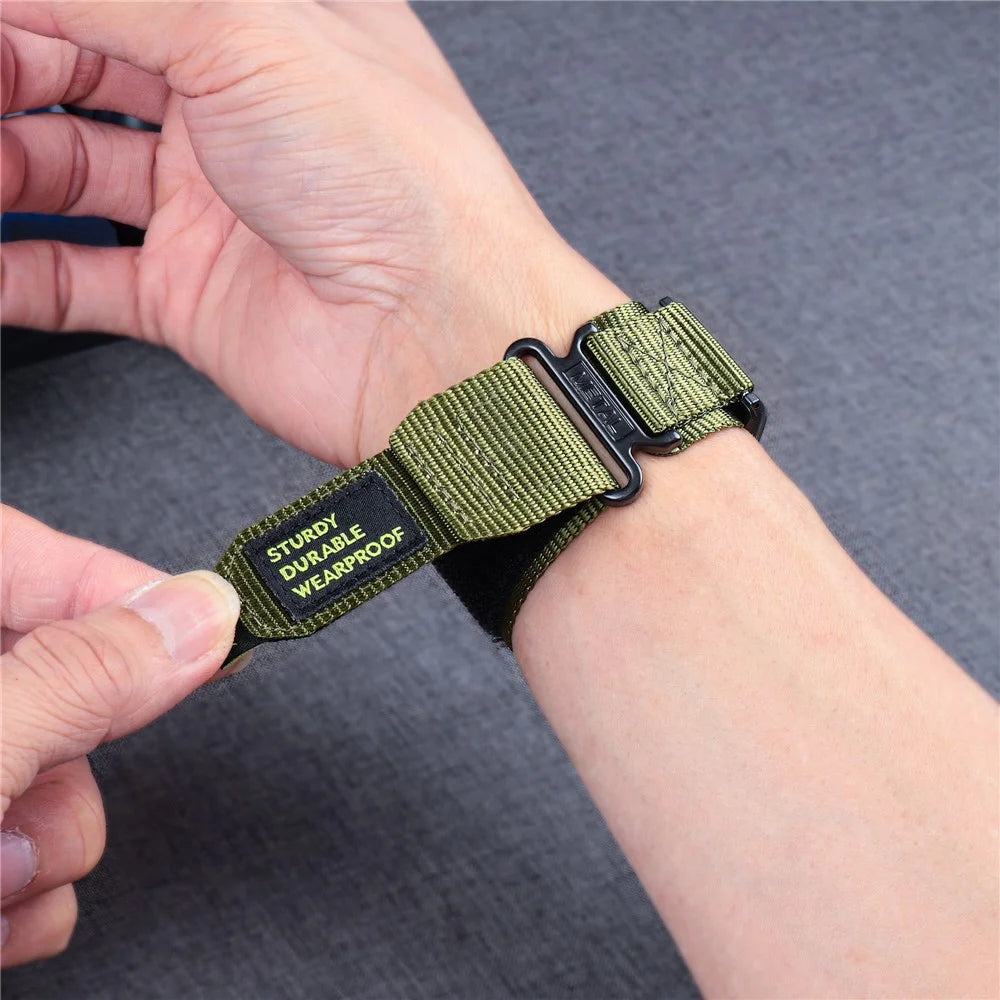 For WHOOP 4.0 Magic Tape Band Stylish Nylon Wrist Strap with Protective Case - Green - 4