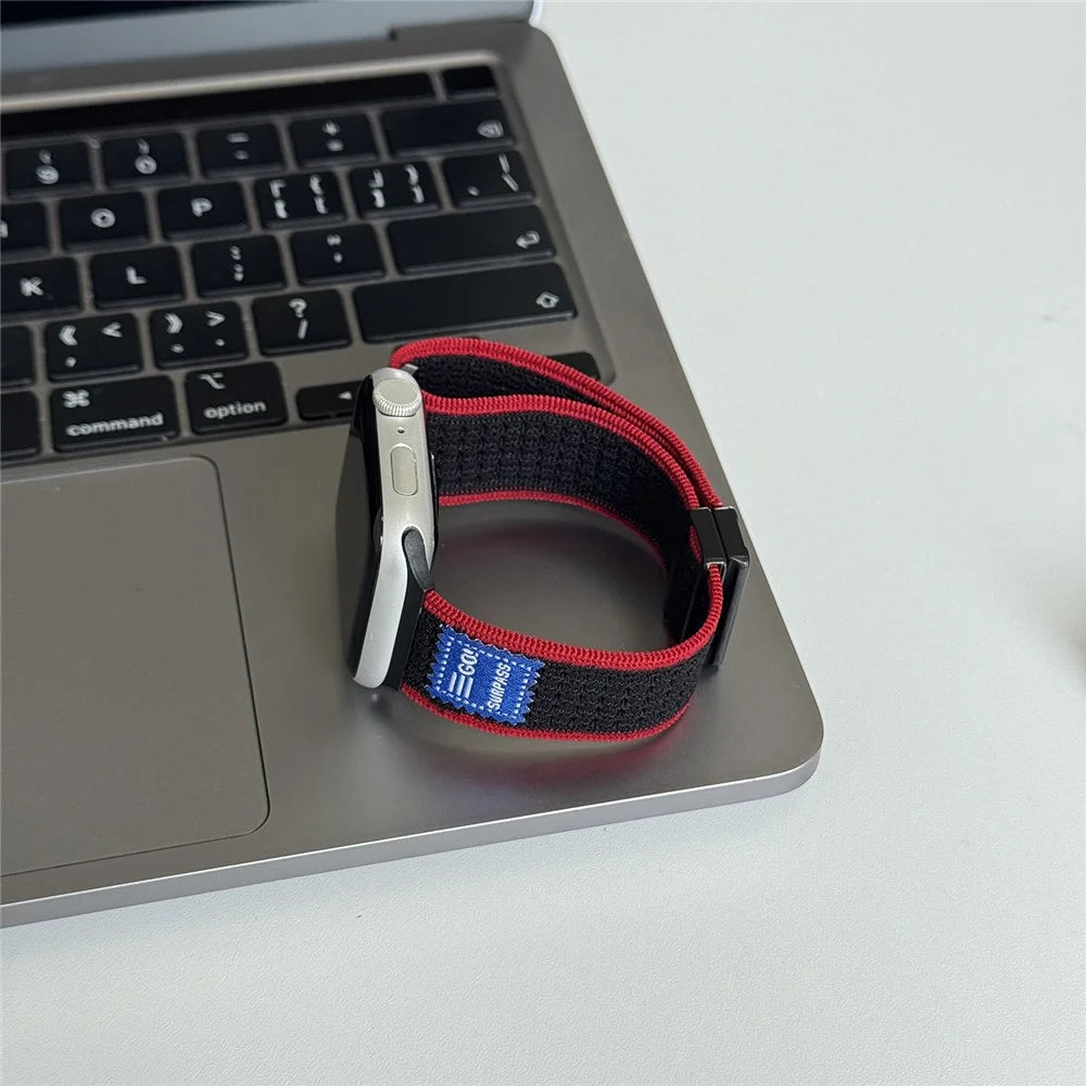 Replacement Strap for Apple Watch Ultra 3 2 1 49mm / Series 11 10 46mm / 9 8 7 45mm / SE3 SE2 SE 6 5 4 44mm / 3 2 1 42mm Magnetic Buckle Knitted Watch Band - Black / Red - 2