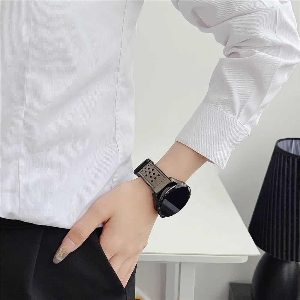 22mm Watch Band For Huawei Watch GT 5 46mm  /  GT 5 Pro 46mm Square Magnetic Buckle Perforated Silicone Strap - Black - 3