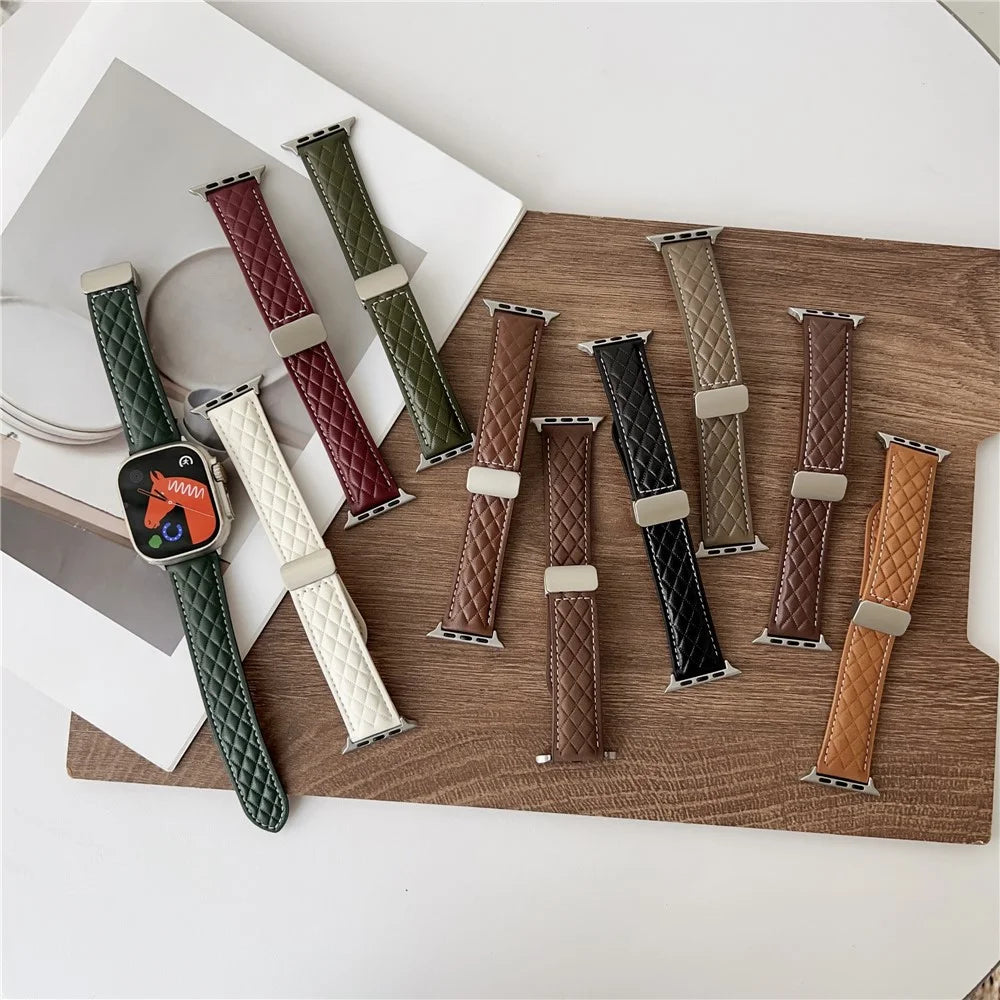 Watch Band For Apple Watch Ultra 3 2 1 49mm / Series 11 10 46mm / 9 8 7 45mm / SE3 SE2 SE 6 5 4 44mm / 3 2 1 42mm Magnetic Starlight Buckle Leather Strap - Matte Light Brown - 6