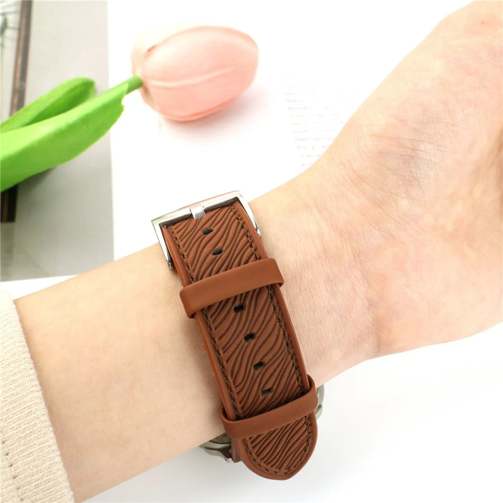 Watch Band For Apple Watch Series 11 10 42mm / 9 8 7 41mm / SE3 SE2 SE 6 5 4 40mm / 3 2 1 38mm Quick Release Buckle Dragon Scale Texture Leather Strap - Black - 6