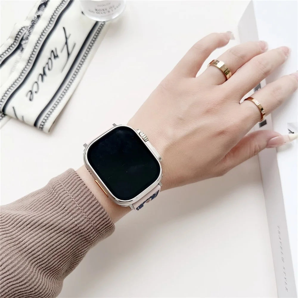 Silicone Glitter Watch Band For Apple Watch Ultra 3 2 1 49mm / Series 11 10 46mm / 9 8 7 45mm / SE3 SE2 SE 6 5 4 44mm / 3 2 1 42mm Wrist Strap - Pink  /  Black - 3