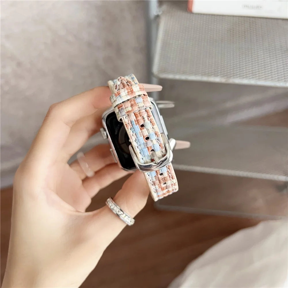 Leather Watch Band For Apple Watch Ultra 3 2 1 49mm / Series 11 10 46mm / 9 8 7 45mm / SE3 SE2 SE 6 5 4 44mm / 3 2 1 42mm Straw Mat Texture Strap - Green - 5