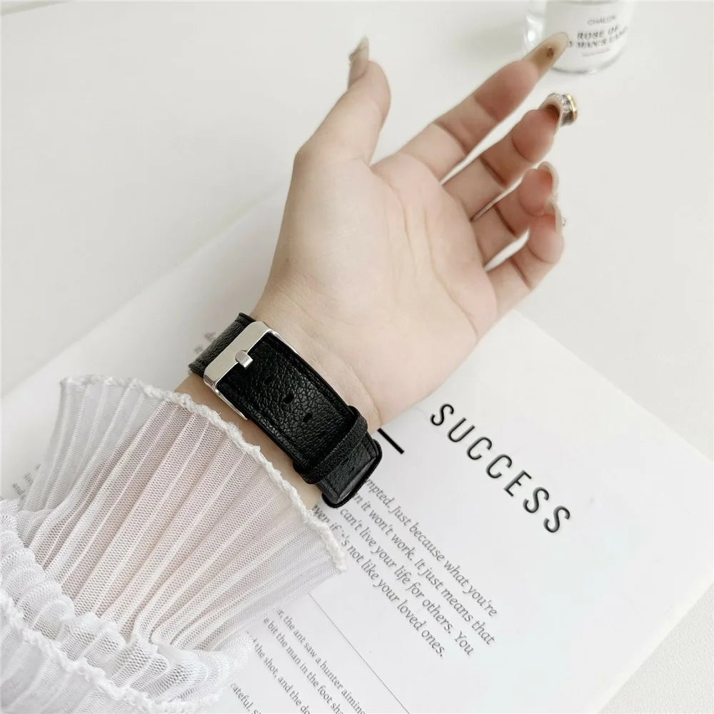 Watch Band For Apple Watch Ultra 3 2 1 49mm / Series 11 10 46mm / 9 8 7 45mm / SE3 SE2 SE 6 5 4 44mm / 3 2 1 42mm Silicone Leather Coated Wrist Strap - Black - 5