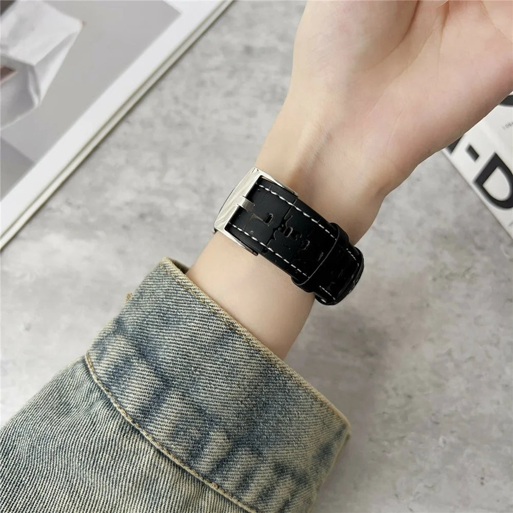 Leather Wrist Straps with Pattern For Apple Watch Series 11 10 42mm / 9 8 7 41mm / SE3 SE2 SE 6 5 4 40mm / 3 2 1 38mm Watch Bands - Black - 4