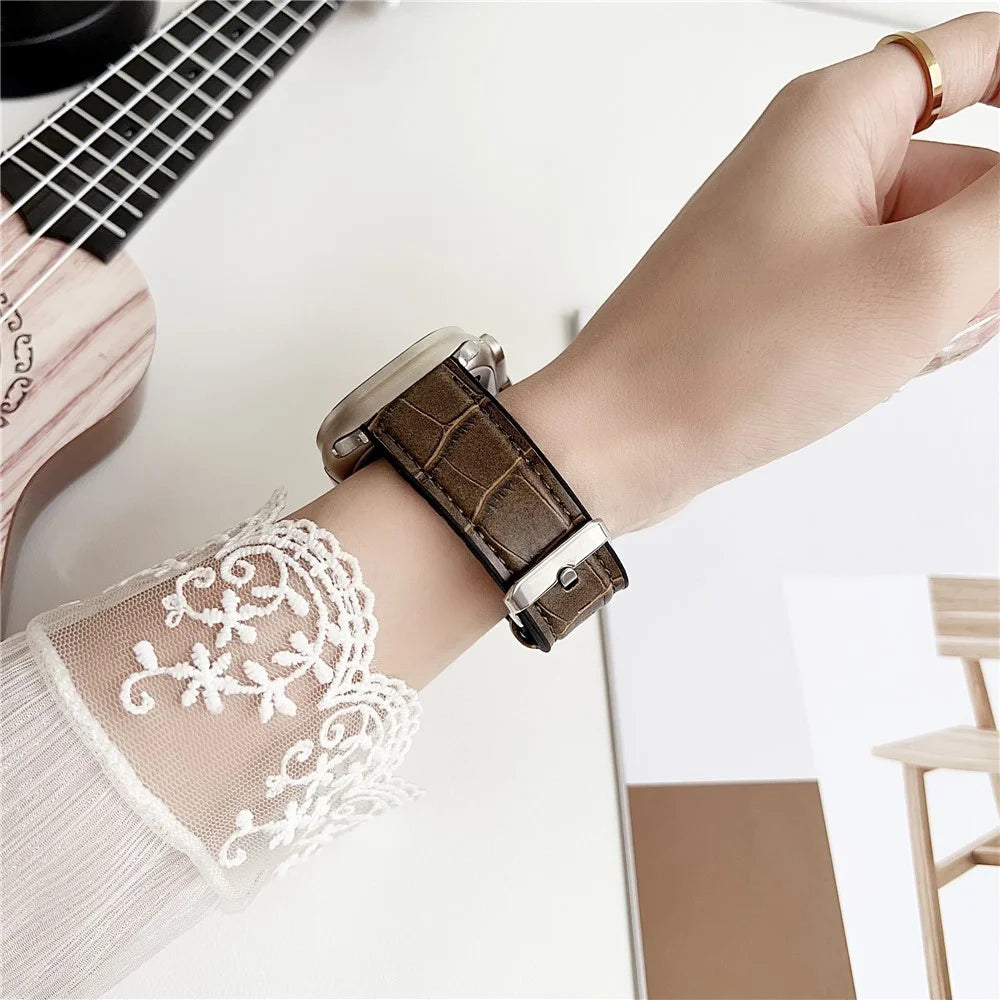 Watch Strap for Apple Watch Ultra 3 2 1 49mm / Series 11 10 46mm / 9 8 7 45mm / SE3 SE2 SE 6 5 4 44mm / 3 2 1 42mm Bamboo Texture PU + Silicone Band - Midnight Blue - 4