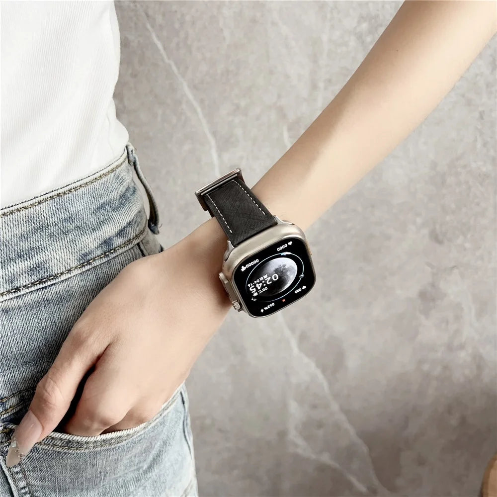 Leather Watchband For Apple Watch Series 11 10 42mm / 9 8 7 41mm / SE3 SE2 SE 6 5 4 40mm / 3 2 1 38mm Wrist Strap Replacement - White - 7