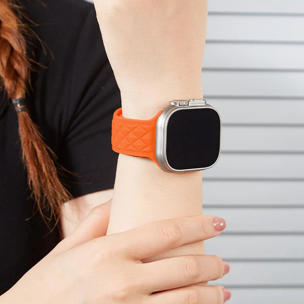 Silicone Band for Apple Watch Series 11 10 42mm / 9 8 7 41mm / SE3 SE2 SE 6 5 4 40mm / 3 2 1 38mm Rhombus Design  Watch Strap - Orange - 3