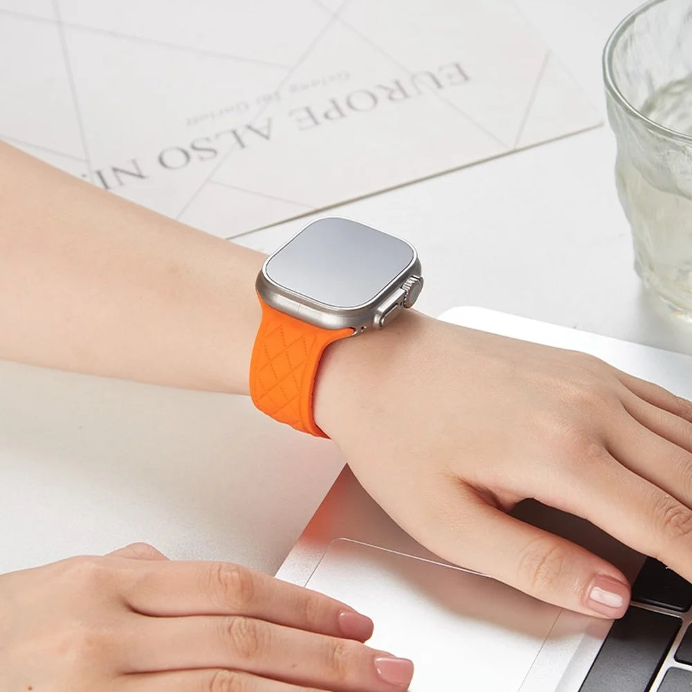 Silicone Band for Apple Watch Series 11 10 42mm / 9 8 7 41mm / SE3 SE2 SE 6 5 4 40mm / 3 2 1 38mm Rhombus Design  Watch Strap - Orange - 6