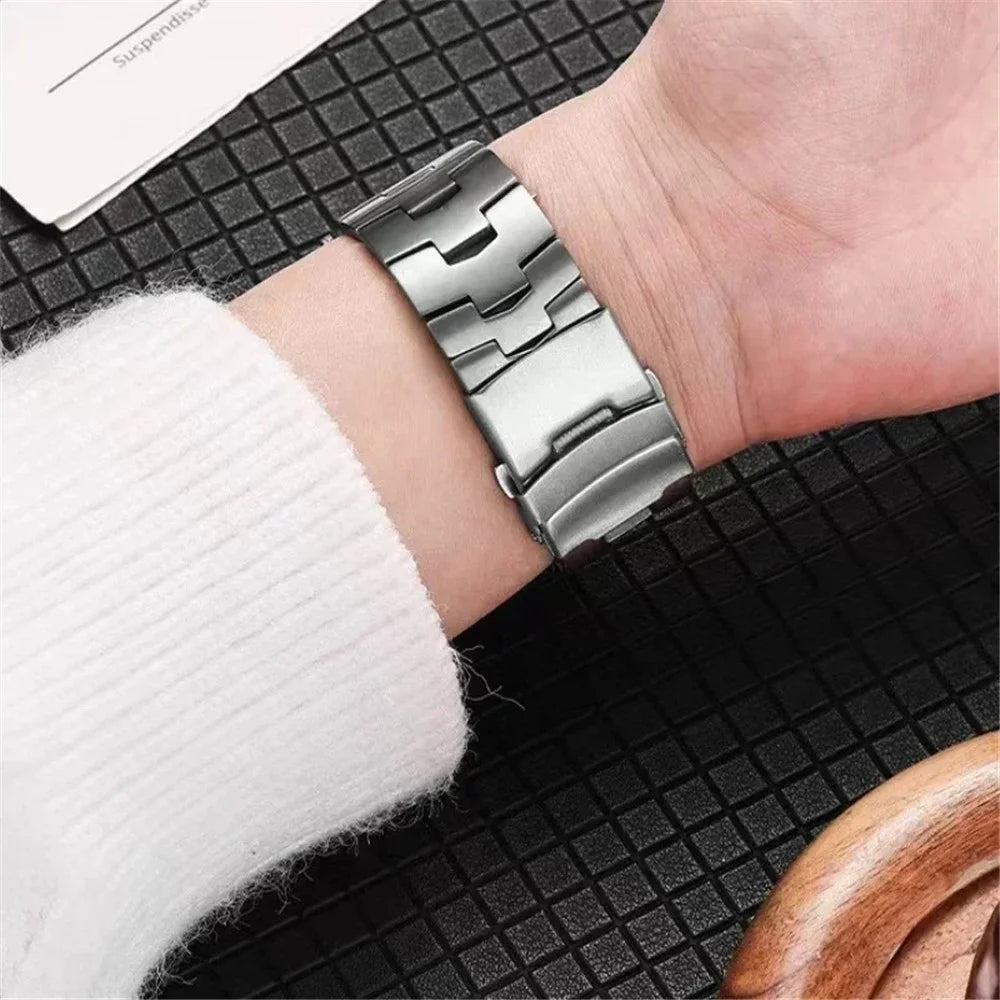 For Samsung Galaxy Watch Ultra2 47mm / Watch Ultra (2025) 47mm / Watch Ultra 47mm Oracle Bone Shape Wrist Band Titanium Alloy Watch Strap - Silver - 4