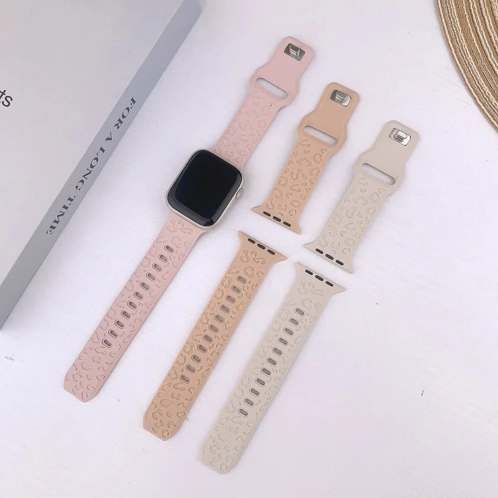 Silicone Band for Apple Watch Ultra 3 2 1 49mm / Series 11 10 46mm / 9 8 7 45mm / SE3 SE2 SE 6 5 4 44mm / 3 2 1 42mm 42mm Concave Leopard Texture Watch Strap - Pink - 4