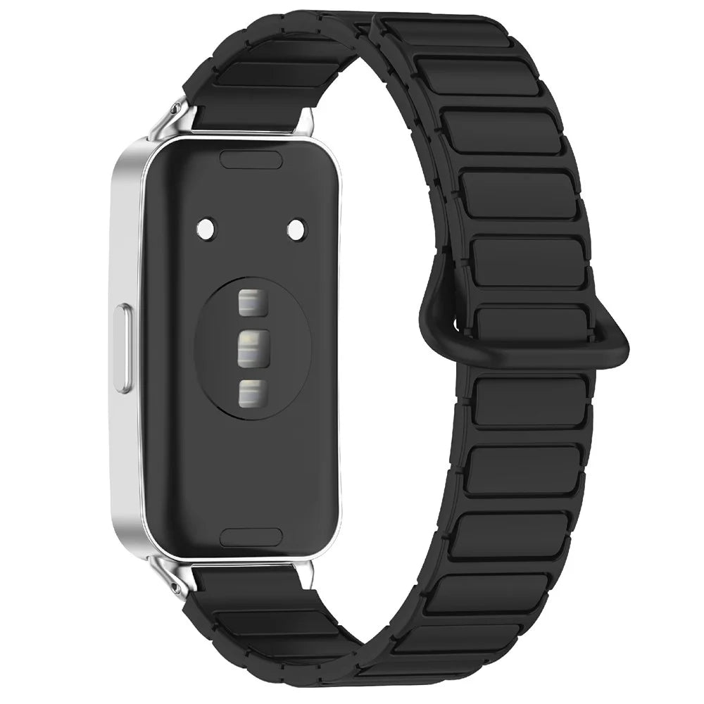 For Huawei Band 10 / 9 / 8 Magnetic Silicone Strap 3-Bead Design Replacement Wrist Band - Black - 1