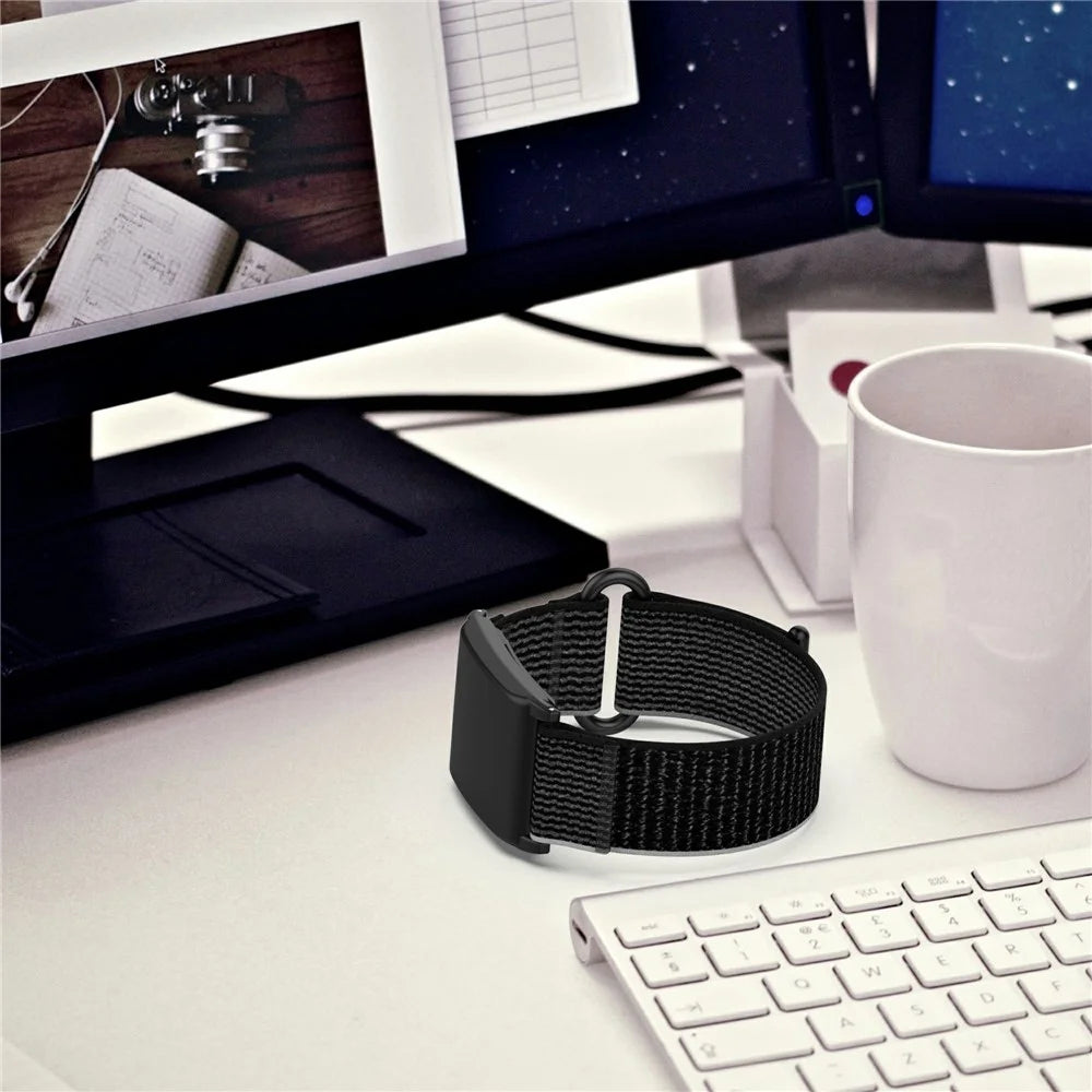 Magic Tape Band for WHOOP 5.0 LIFE MG / 5.0 One / 5.0 Peak / 4.0 / 3.0 Stylish Nylon Wrist Strap - Black / Grey - 7