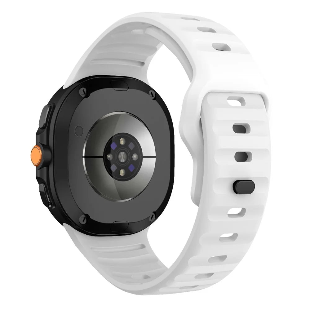 Silicone Watch Band For Samsung Galaxy Watch8 44mm  /  40mm  /  Watch8 Classic 46mm Wave Reverse Buckle Wrist Strap - White - 1