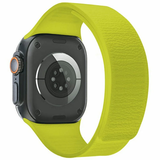 LEMONDA Magnetic Strap for Apple Watch Ultra 3 2 1 49mm / Series 11 10 46mm / 9 8 7 45mm / SE3 SE2 SE 6 5 4 44mm / 3 2 1 42mm Litchi Texture Silicone Watch Band - Fluorescent Green - 1