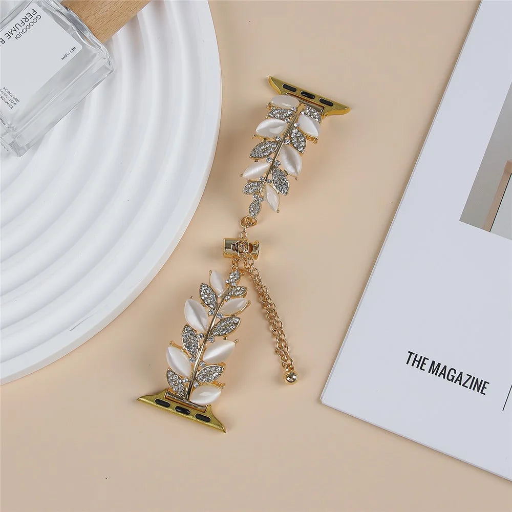 Alloy Watch Band for Apple Watch Series 11 10 42mm / 9 8 7 41mm / SE3 SE2 SE 6 5 4 40mm / 3 2 1 38mm Leaf Style Rhinestone Decor Strap - Gold - 5